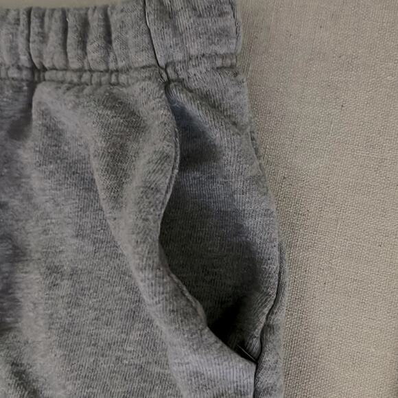 Olivaceous gray distressed sweat-shorts with rolled hems and pockets. NWOT  L - Picture 6 of 10